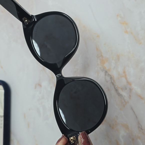 Gucci oversized round black sunglasses - Picture 9 of 15